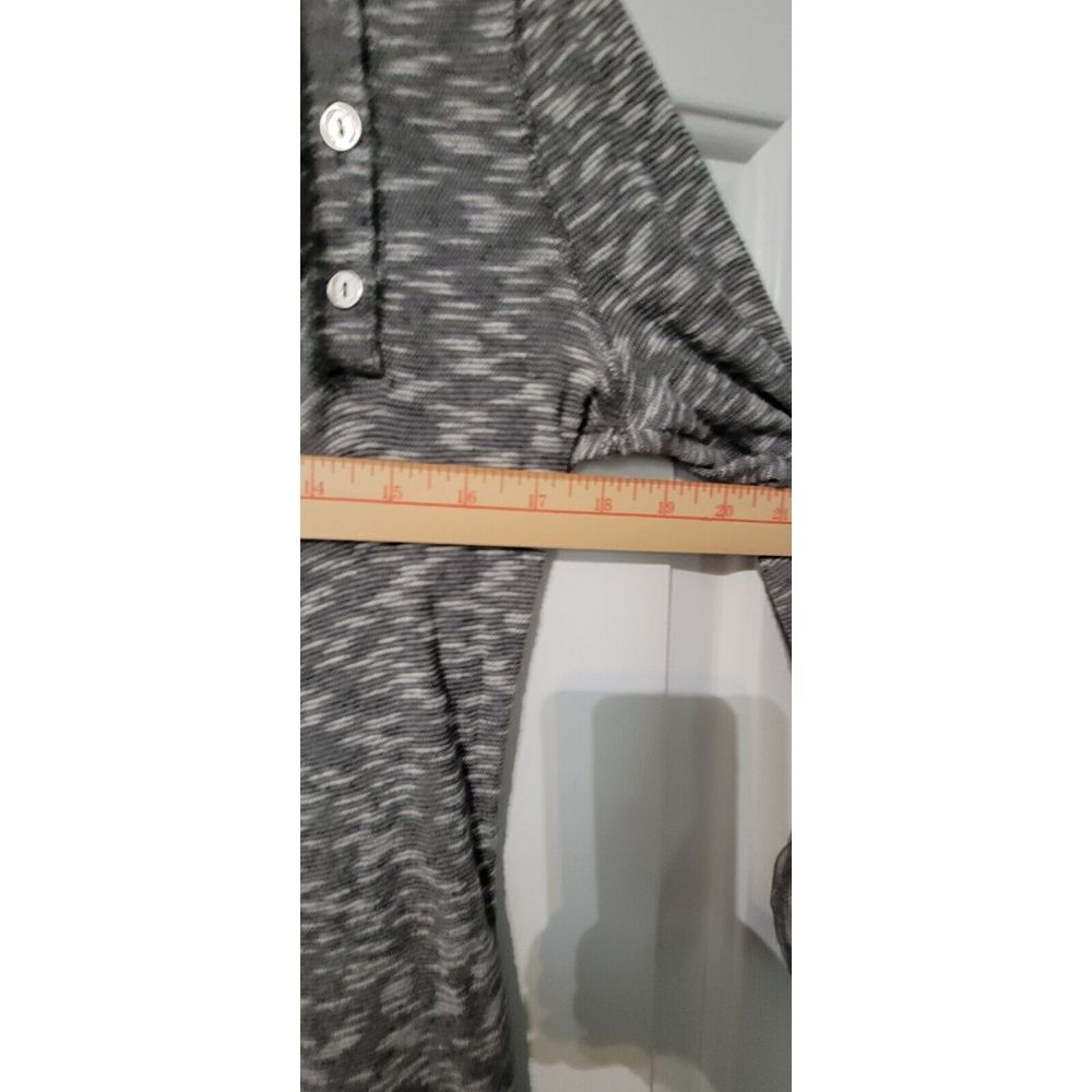 Alo Yoga Cowl Neck Hooded Drawstring Button Knit Top Heathered Gray‎ Size Small - Picture 8 of 10